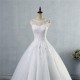 luxusní svatební šaty s bohatou tylovou sukní a krajkovým živůtkem Merista S-M