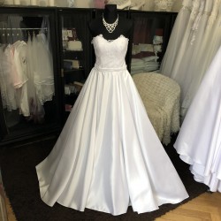 saténové svatební šaty s krajkovým živůtkem Hannah XS-M