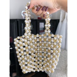 ručně vyráběná perličková společenská kabelka