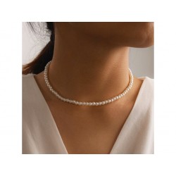 drobný perličkový náhrdelník