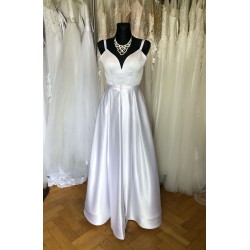 bílé saténové svatební šaty Carol