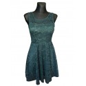 krátké tmavě zelené krajkové společenské šaty Fiona