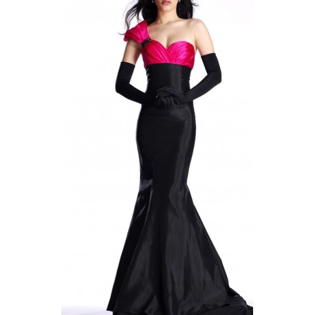 černo-růžové společnenské šaty