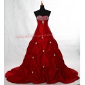 luxusní červené společenské šaty