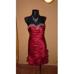 vínové červené krátké společenské šaty XS-M