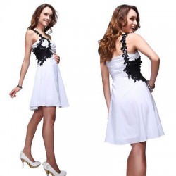 krátké sexy černo-bílé společenské šaty na jedno rameno Remini