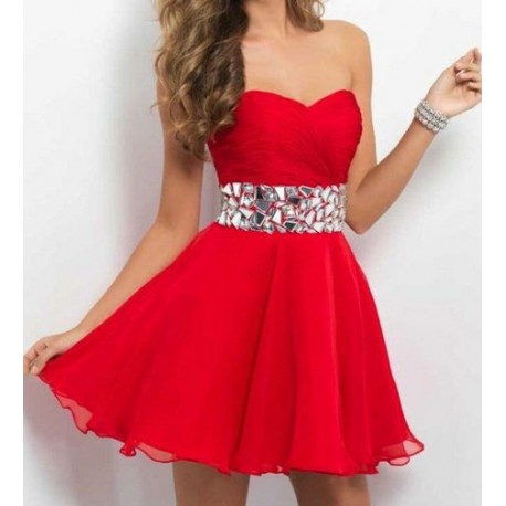 krátké červené společenské šaty se štrasem S-M